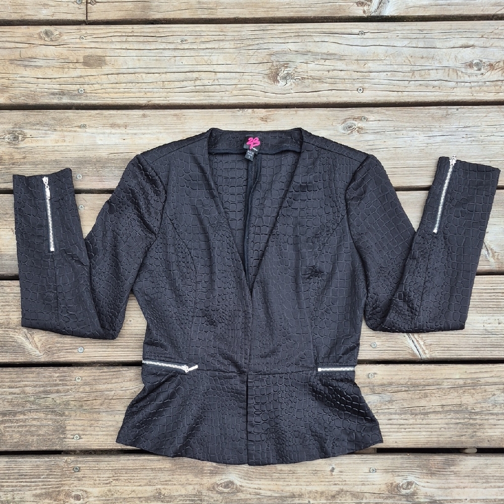 2B Bebe Black Textured Blazer with Silver Accents